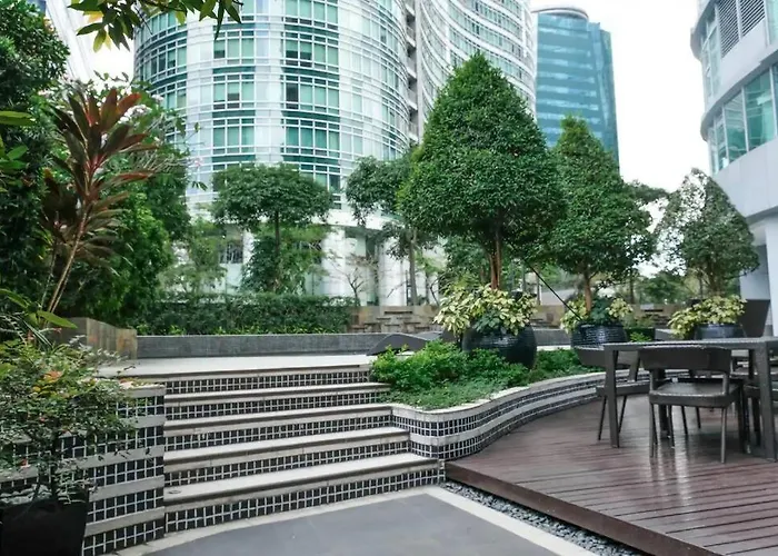 Marina- Avant Bgc Parking W Fee *